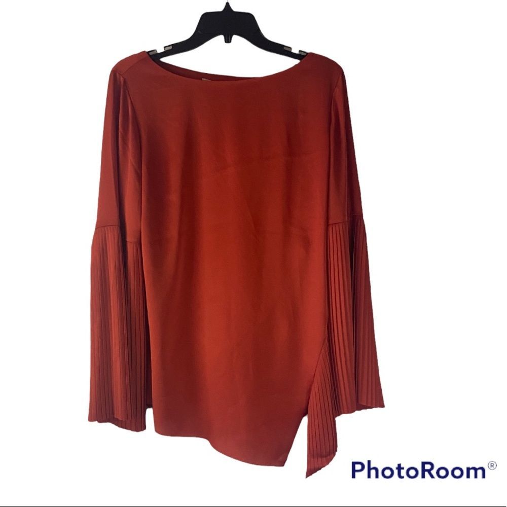 NWT Banana Republic + Olivia Palermo Top Size M